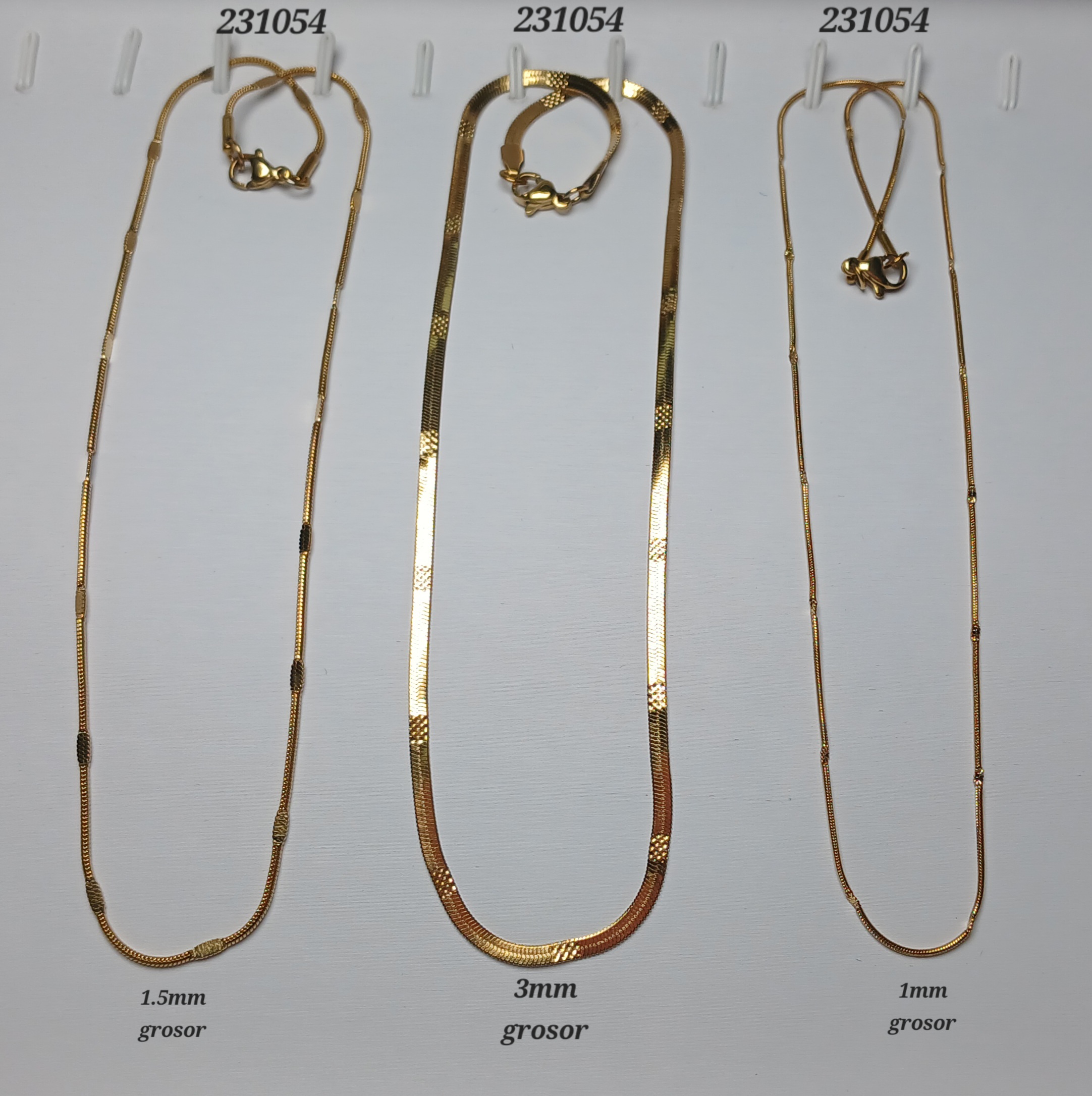 CADENAS TERMINADAS DE ACERO 40CM