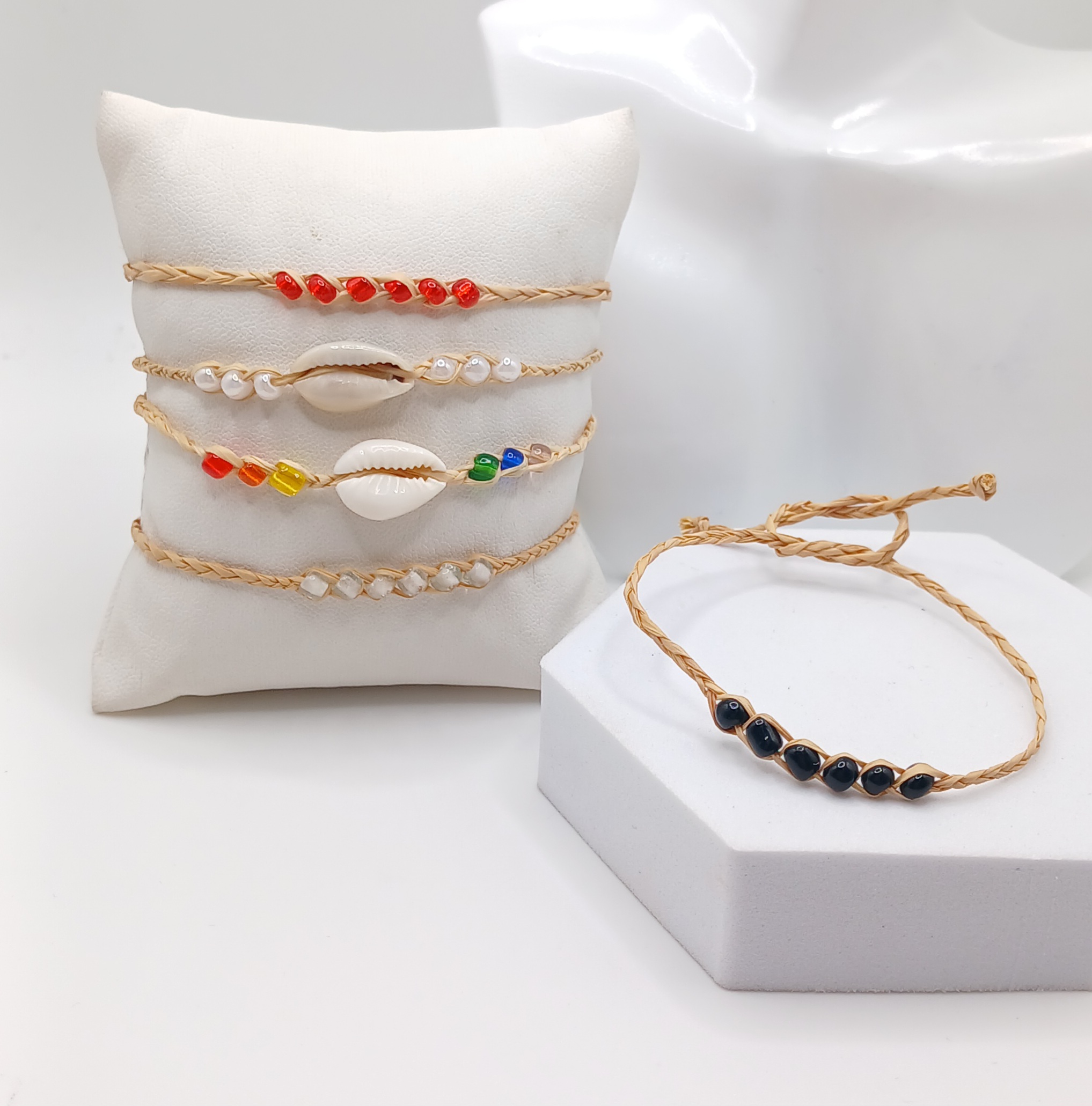 PULSERAS ELASTICAS TERMINADAS