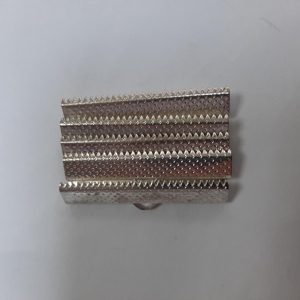 REMACHES PARA CUERO