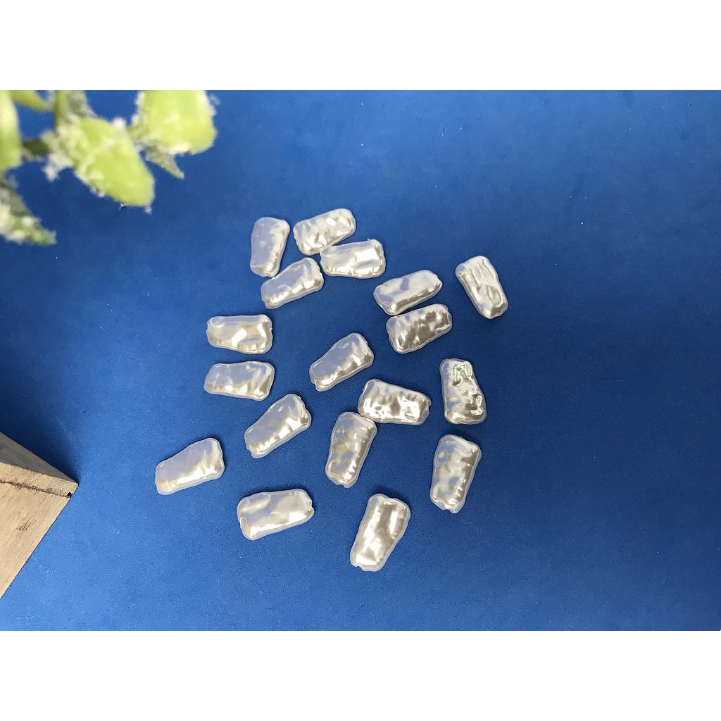 PERLA BARROCA ACRILICA 11X18M 100PCS