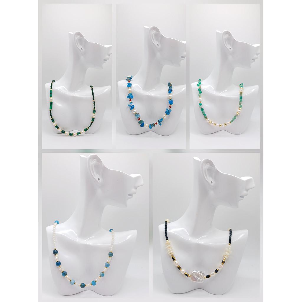 COLLARES TERMINADOS CON PERLAS Y PIEDRAS