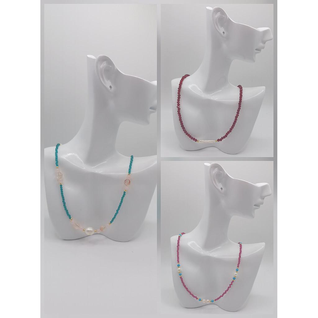 COLLARES TERMINADOS CON PERLAS Y PIEDRAS