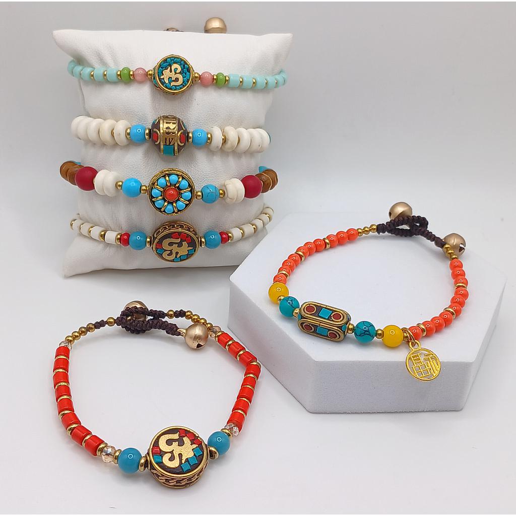 PULSERAS TERMINADAS DE HILO ETNICAS