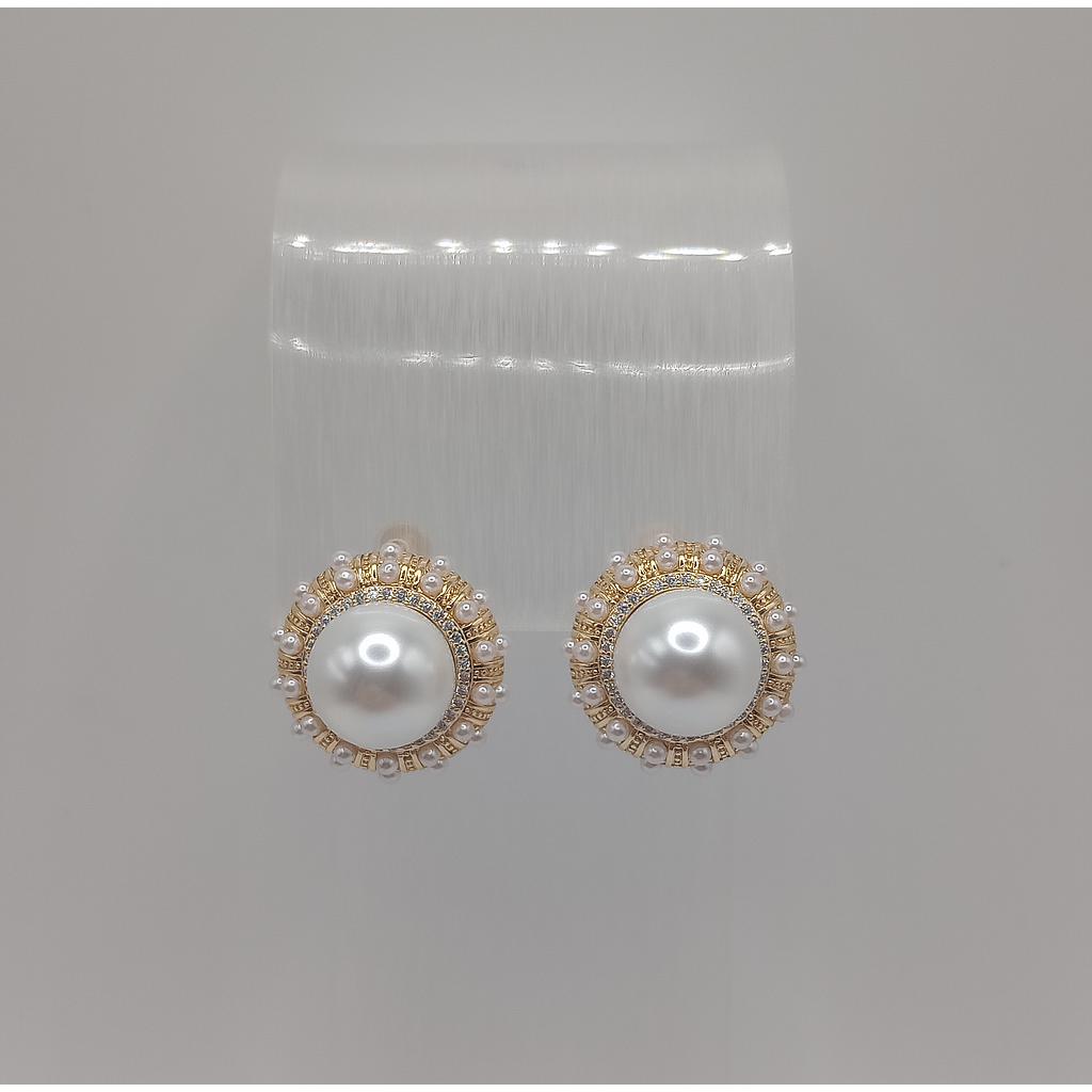 ARETE CON PERLA DE ELECTROENCHAPADO 18K 20MM