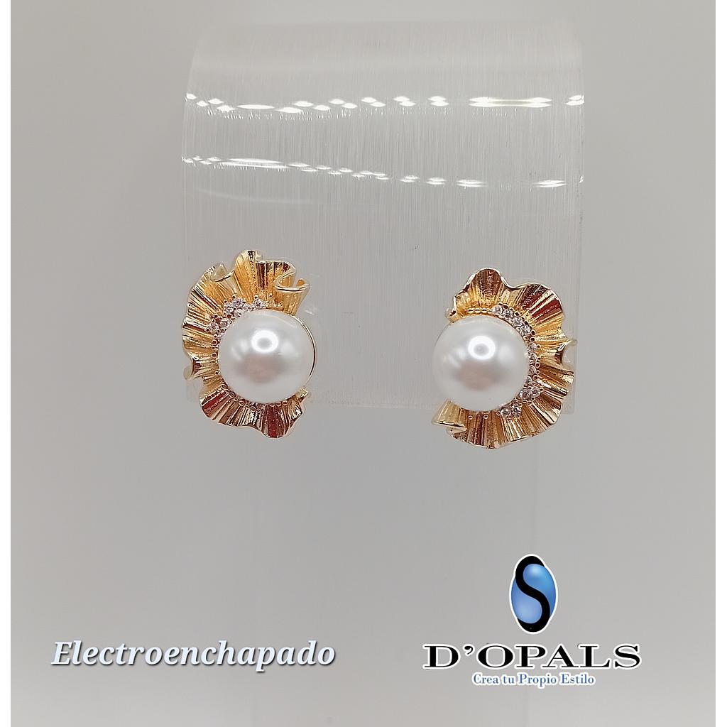ARETE CON PERLA DE ELECTROENCHAPADO 18K