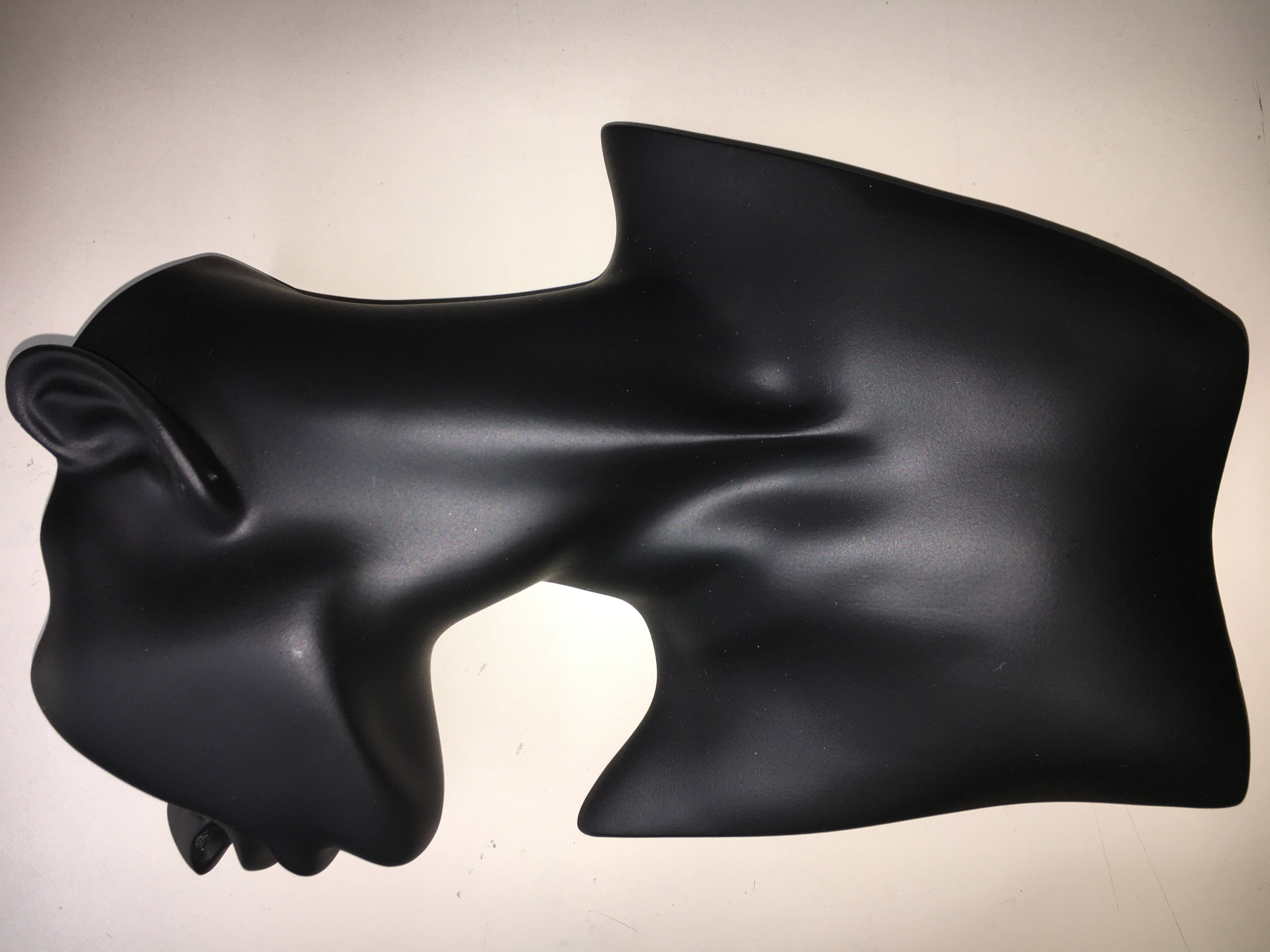 EXHIBIDOR DE CUELLO 28CM