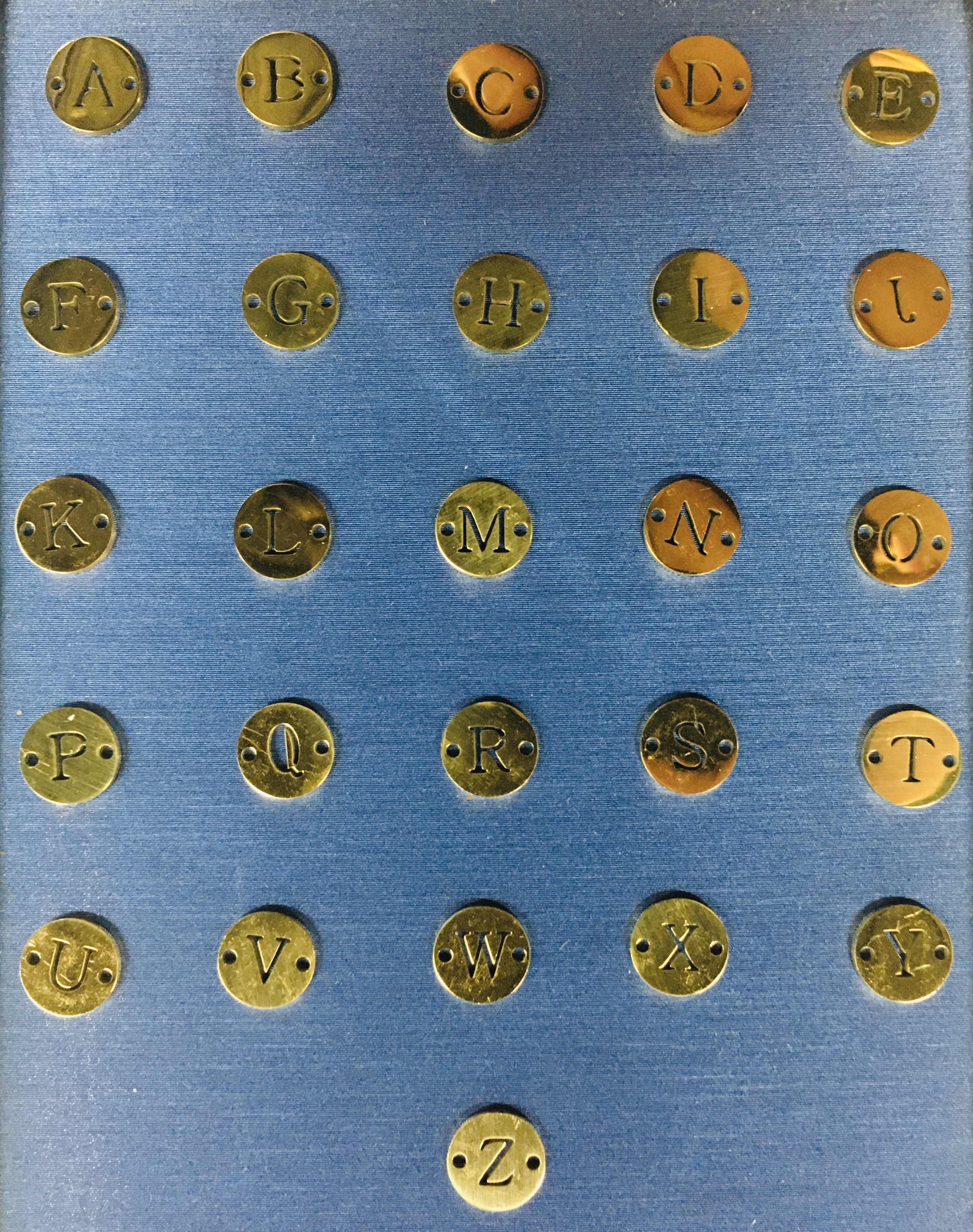 LETRAS ACERO