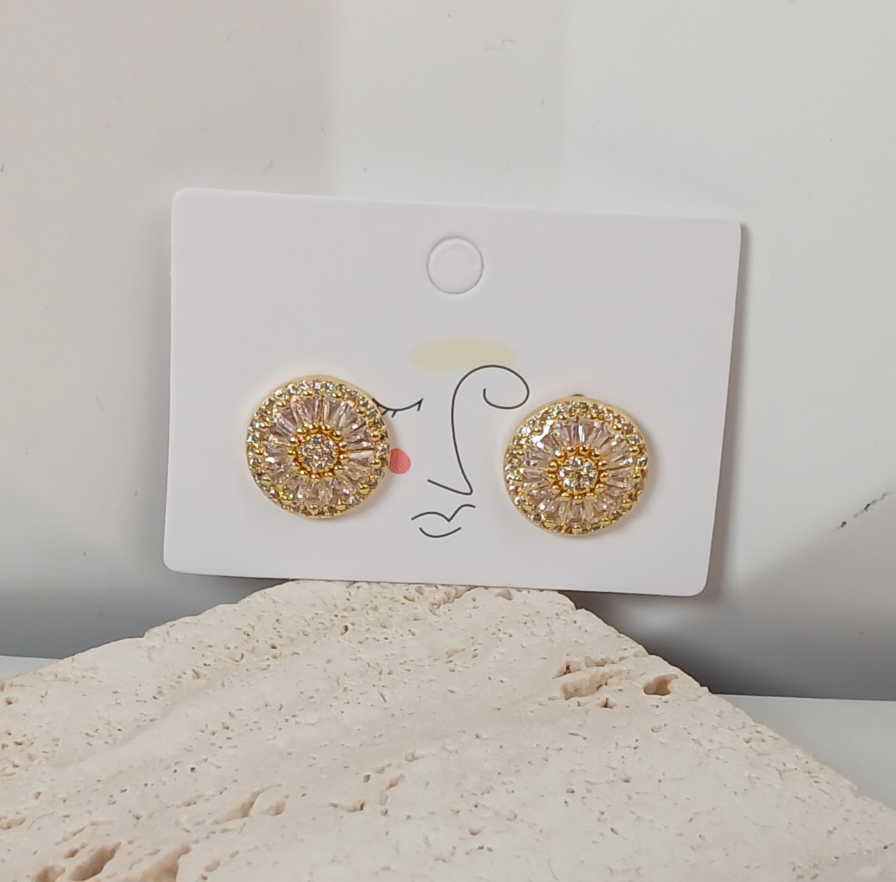 HOOPS Y ARETES DE MICROCIRCONIA