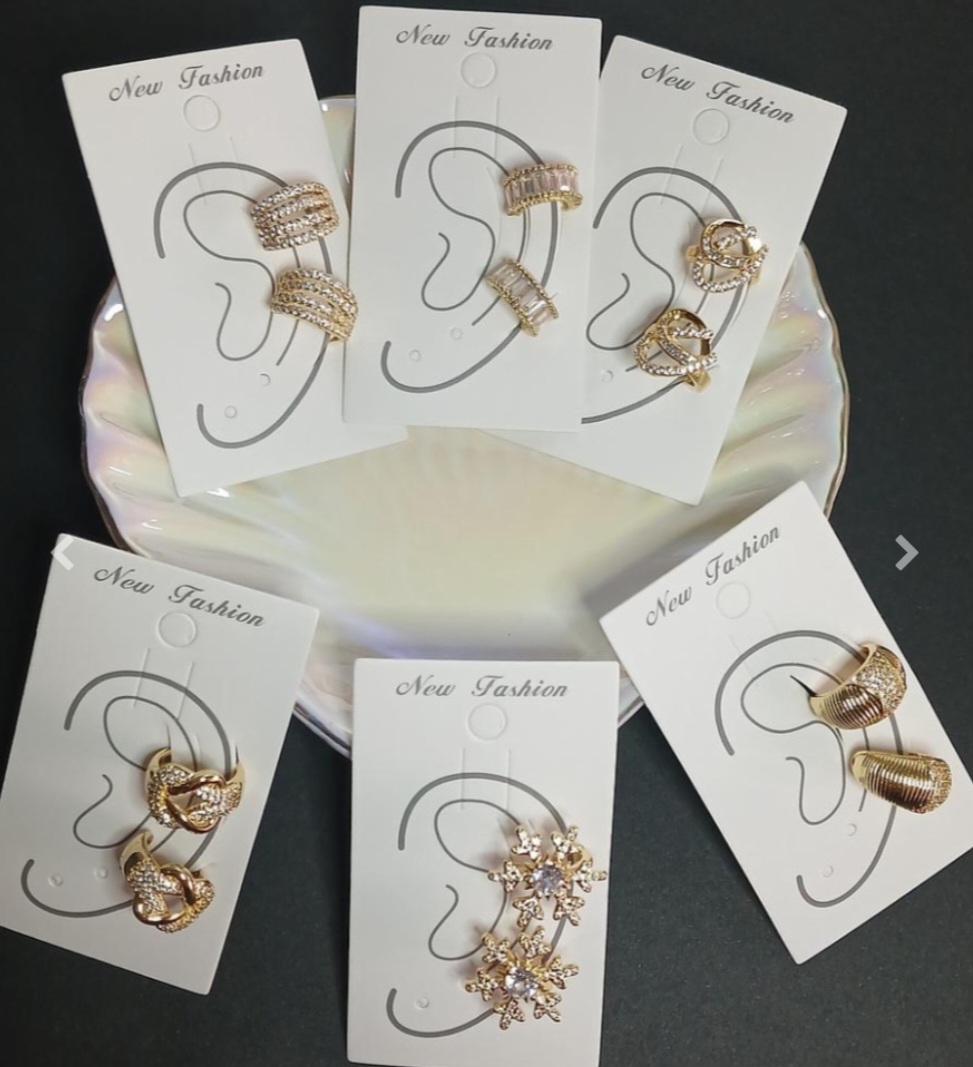 EAR CUFF DE MICROCIRCONIA