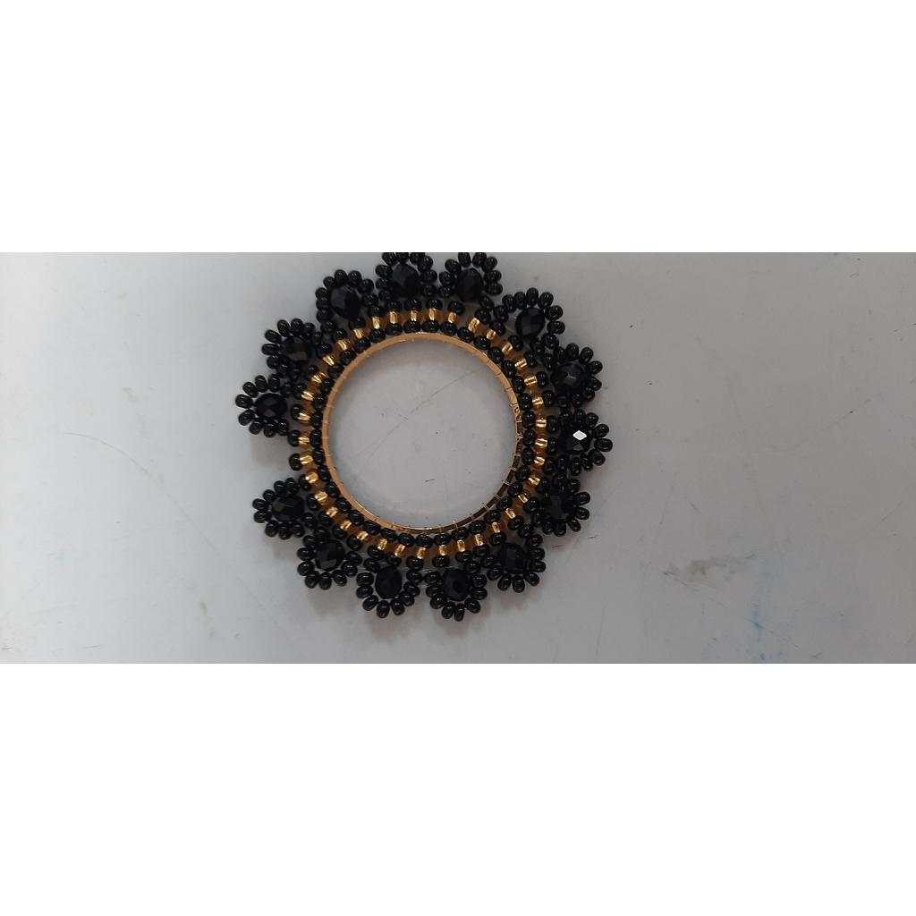 ARGOLLAS TEJIDAS