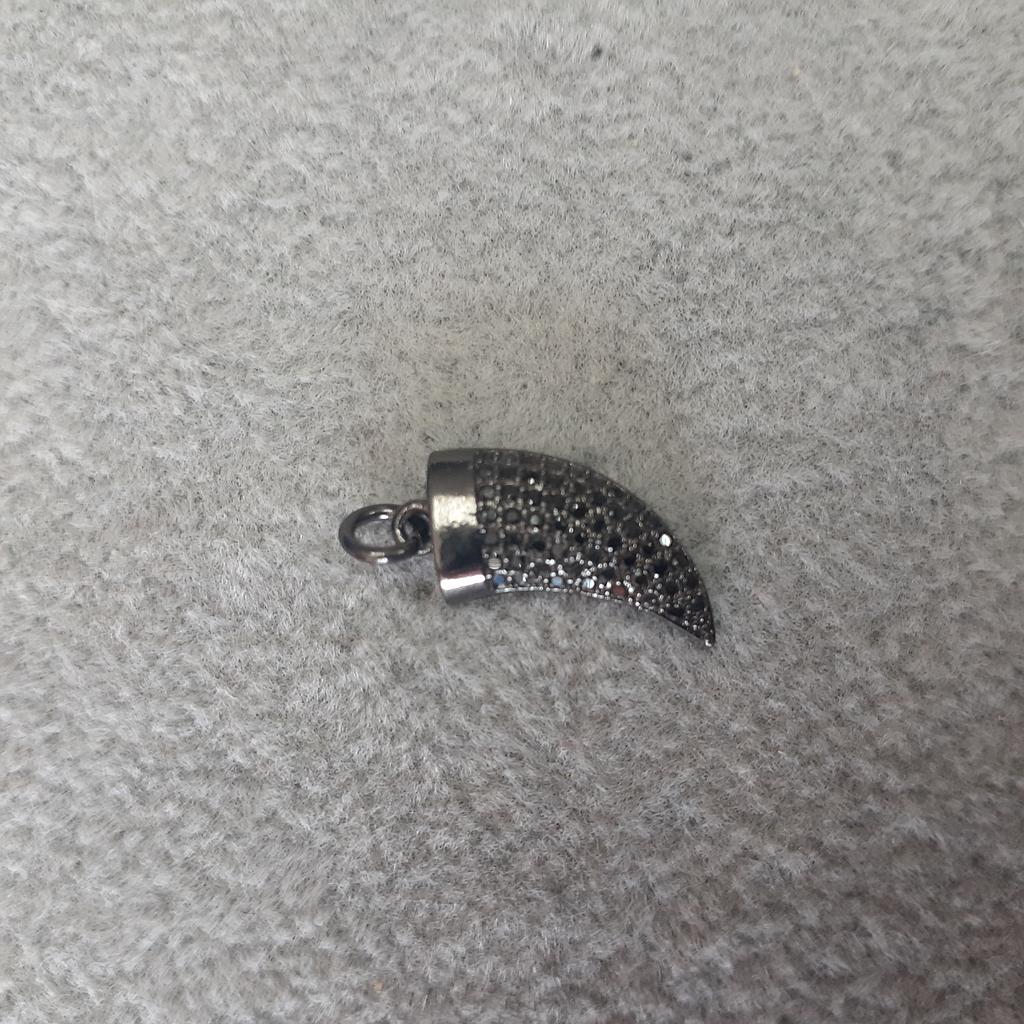 DIJE CUERNO MICROCIRCON NEGRO 