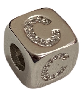 SEPARADOR LETRA C CUBICA  14X14MM