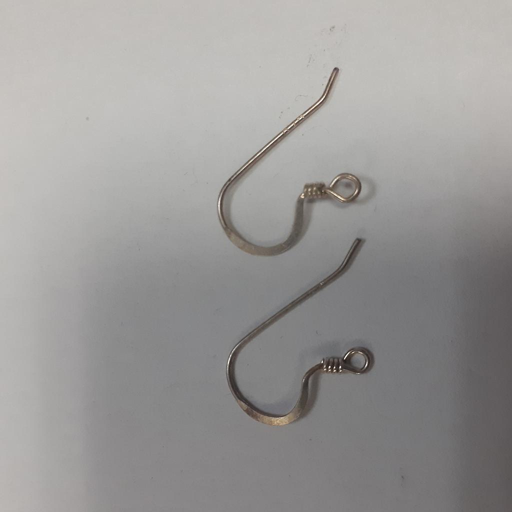 PATENTE DE PLATA 925 CON RESORTE