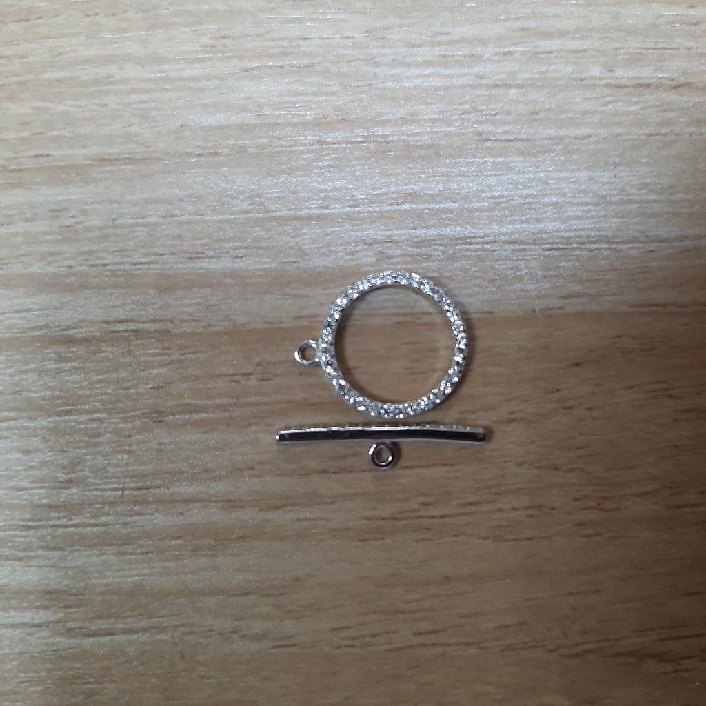 BROCHE