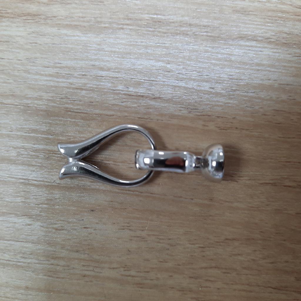 BROCHE