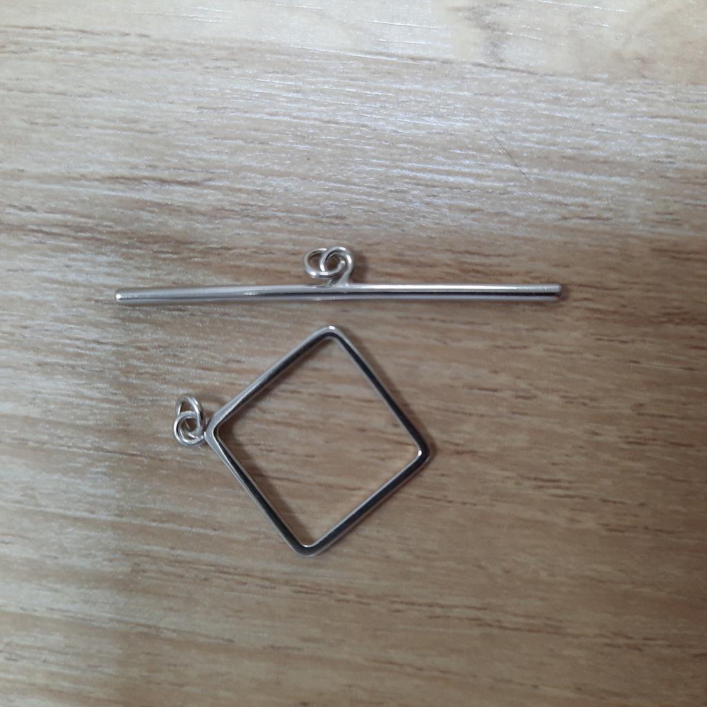 BROCHE