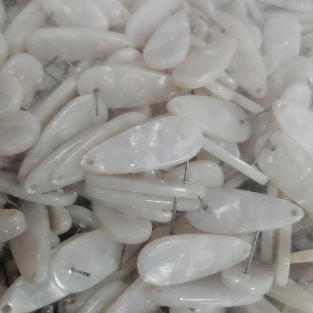 PATENTES ACRILICO 12X30MM 80 PIEZAS