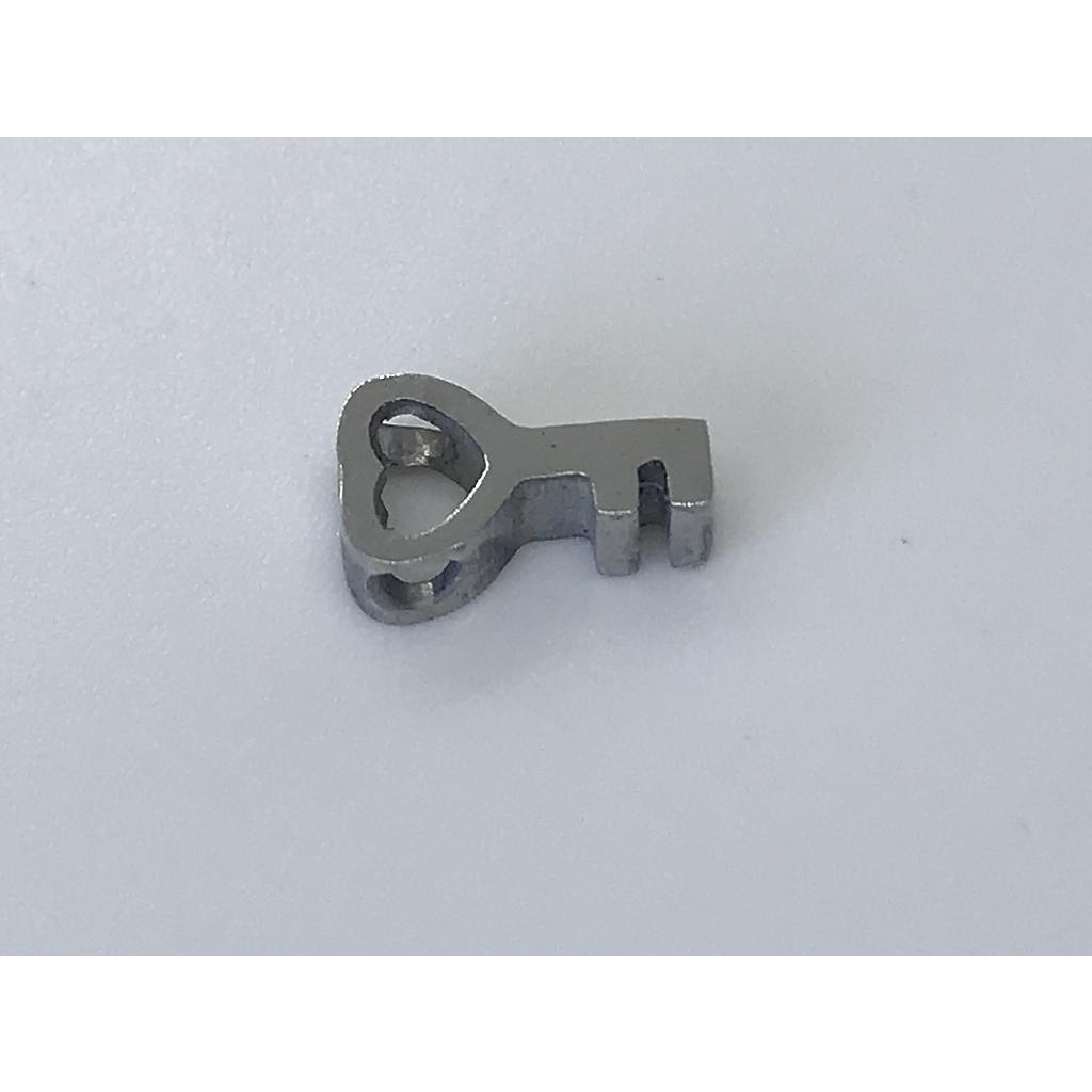 DIJE LLAVE CORAZON ACERO