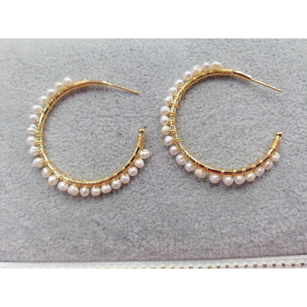 ARETES CON ALAMBRISMO Y PERLAS