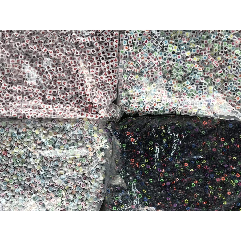 PAQUETE SEPARADOR ACRILICO CORAZON 500GRAMOS
