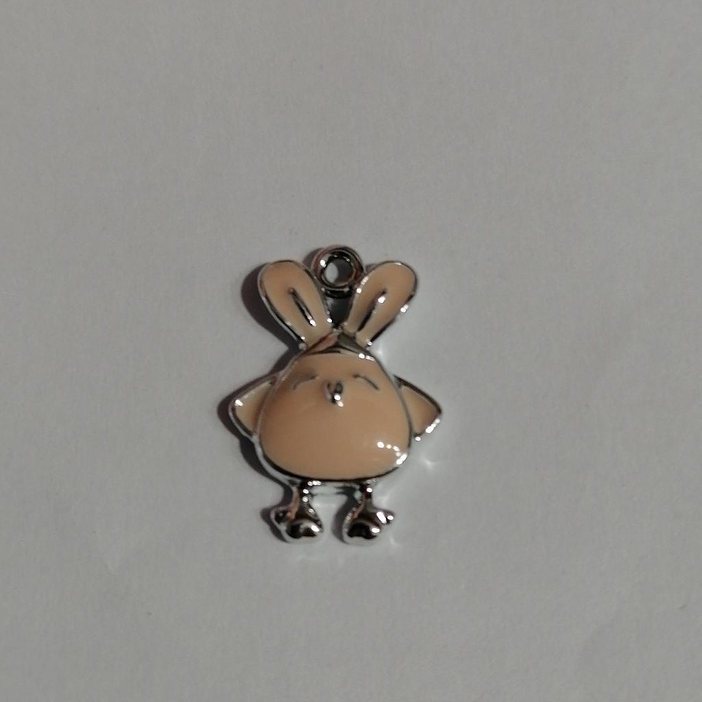 DIJE CONEJO ENAMEL