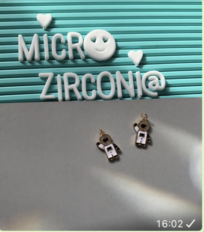 DIJE DE ASTRONAUTA MICROCIRCONIA