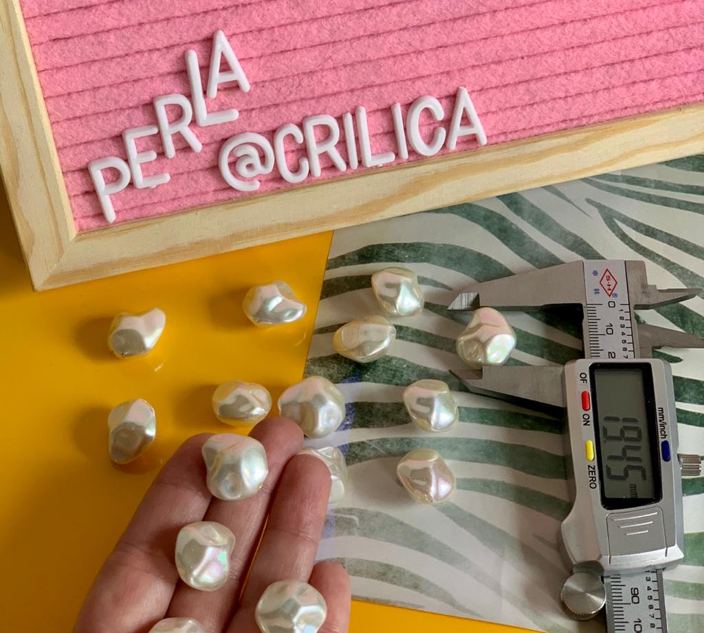 PERLA ACRILICA BARROCA  20X18MM 16PCS