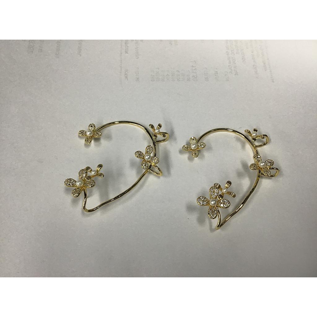 ARETES EAR CUFF MICROCIRCONIA