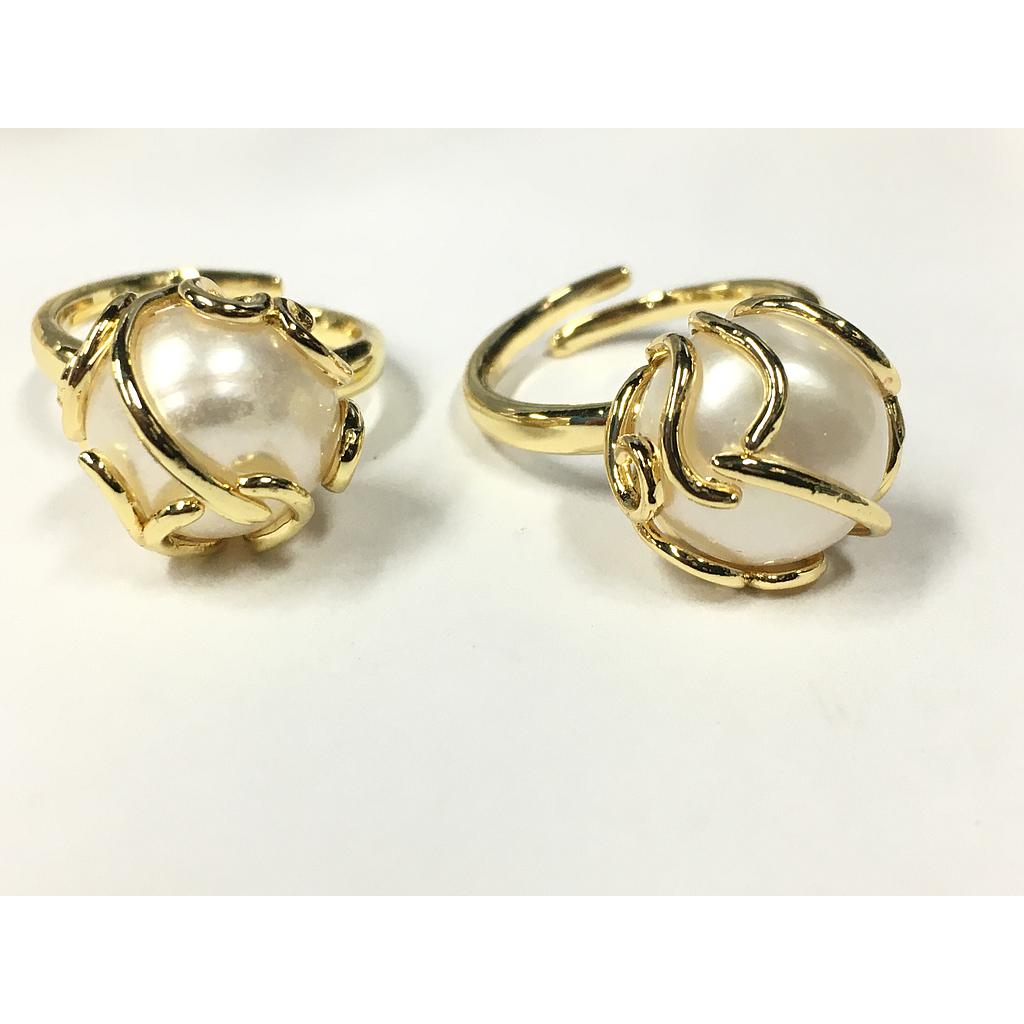 ANILLO AJUSTABLE CON PERLA ENGARZADA