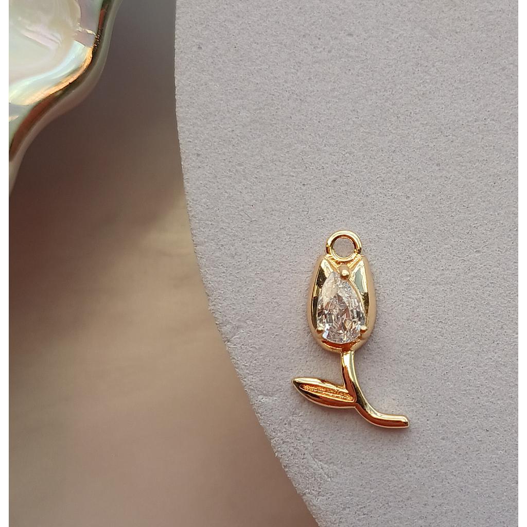 DIJE DE TULIPAN ELECTROENCHAPADO 18K