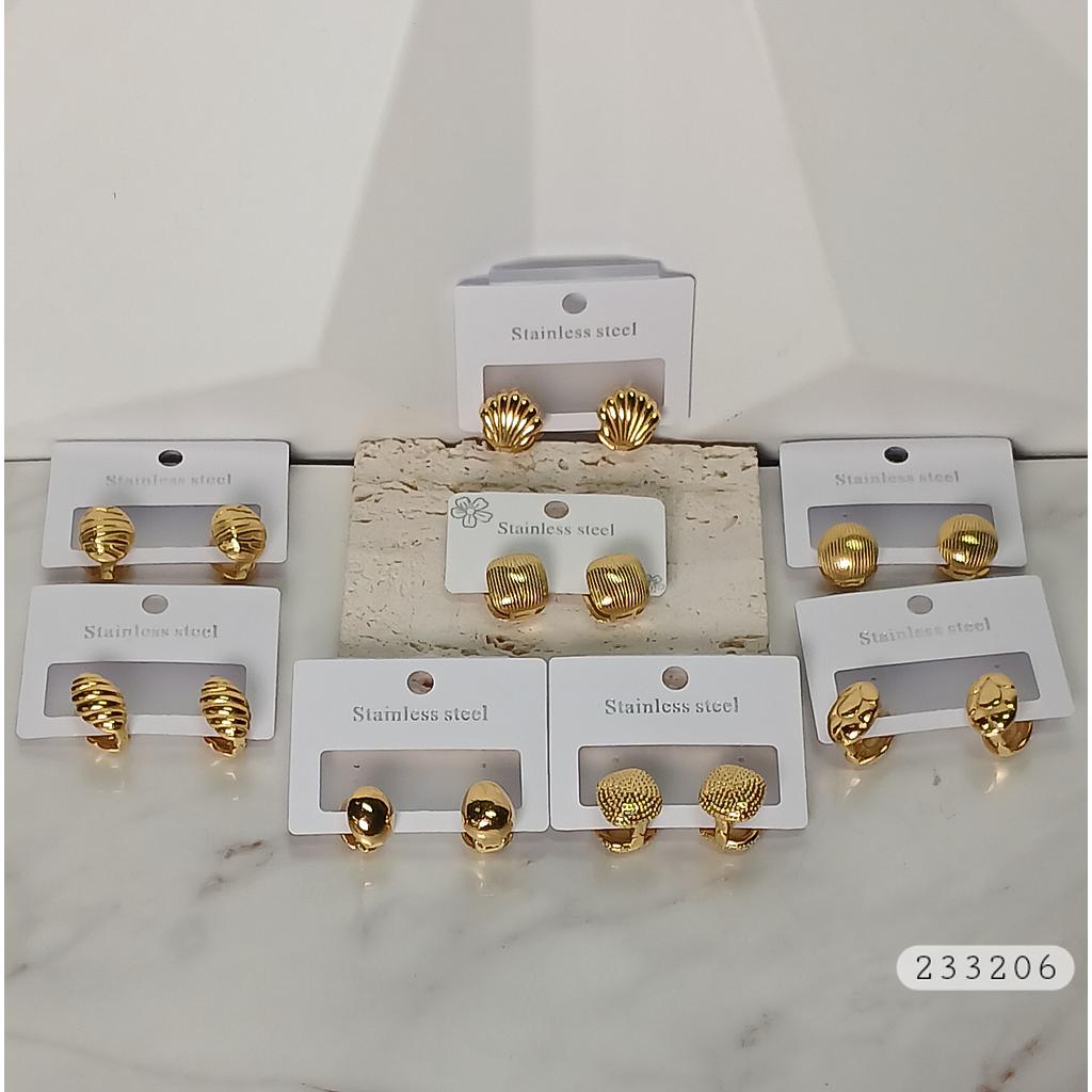 HOOPS Y ARETES DE ACERO INOXIDABLE