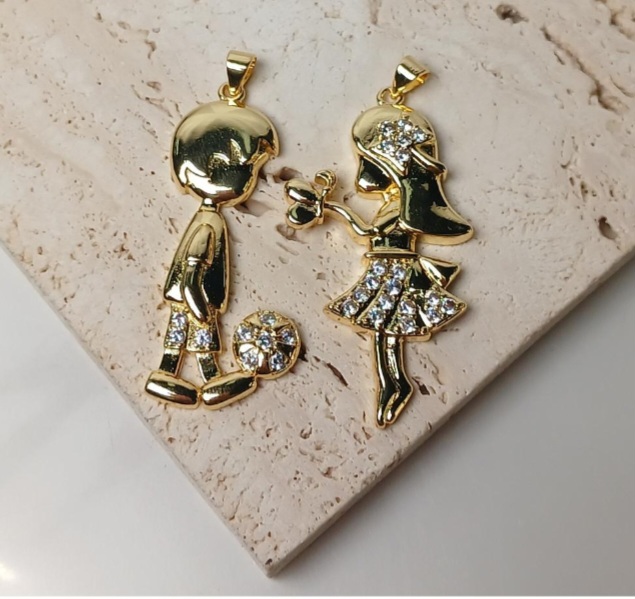 DIJE DE NIÑOS MICROCIRCONIA