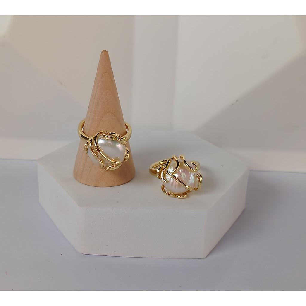 ANILLO AJUSTABLE CON PERLA DE MICROCIRCONIA