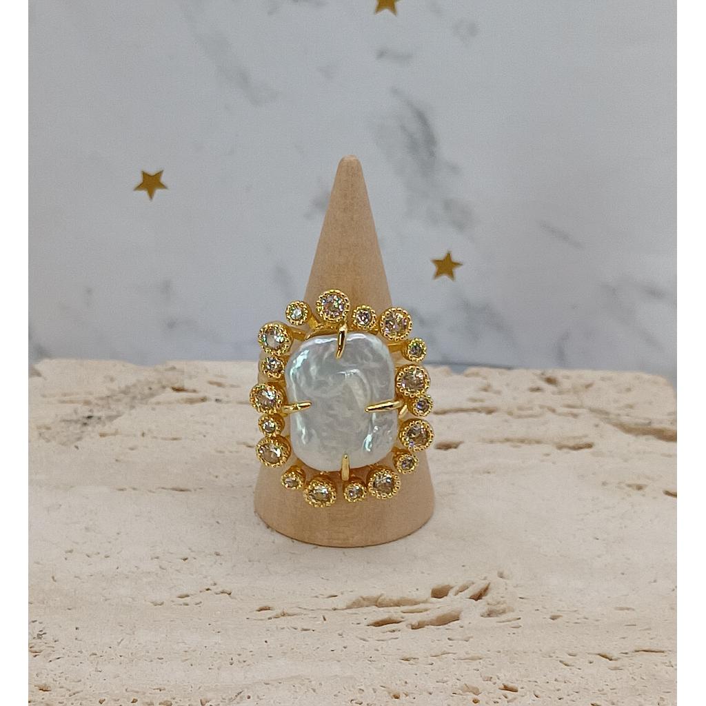 ANILLO AJUSTABLE CON PERLA BARROCA DE MICROCIRCONIA
