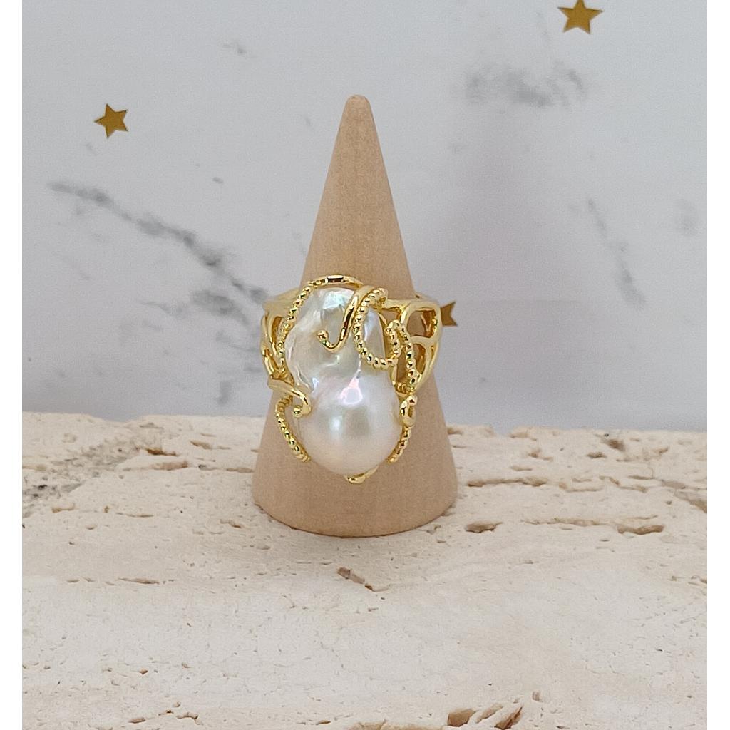 ANILLO AJUSTABLE CON PERLA BARROCA DE MICROCIRCONIA