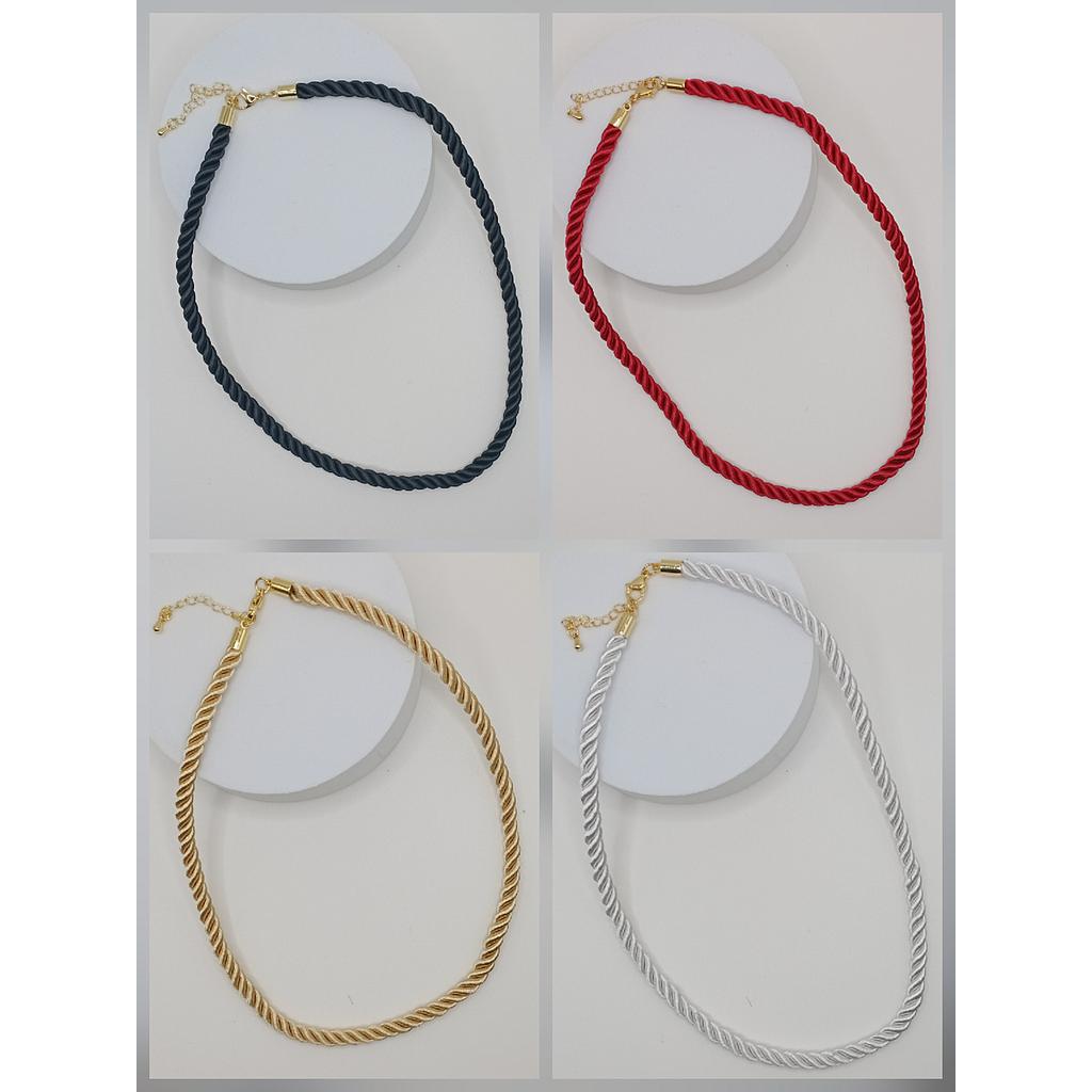 COLLAR DE CORDON TRENZADO CON EXTENSOR